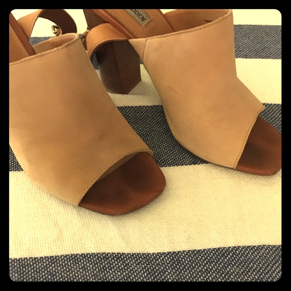Platform shoes